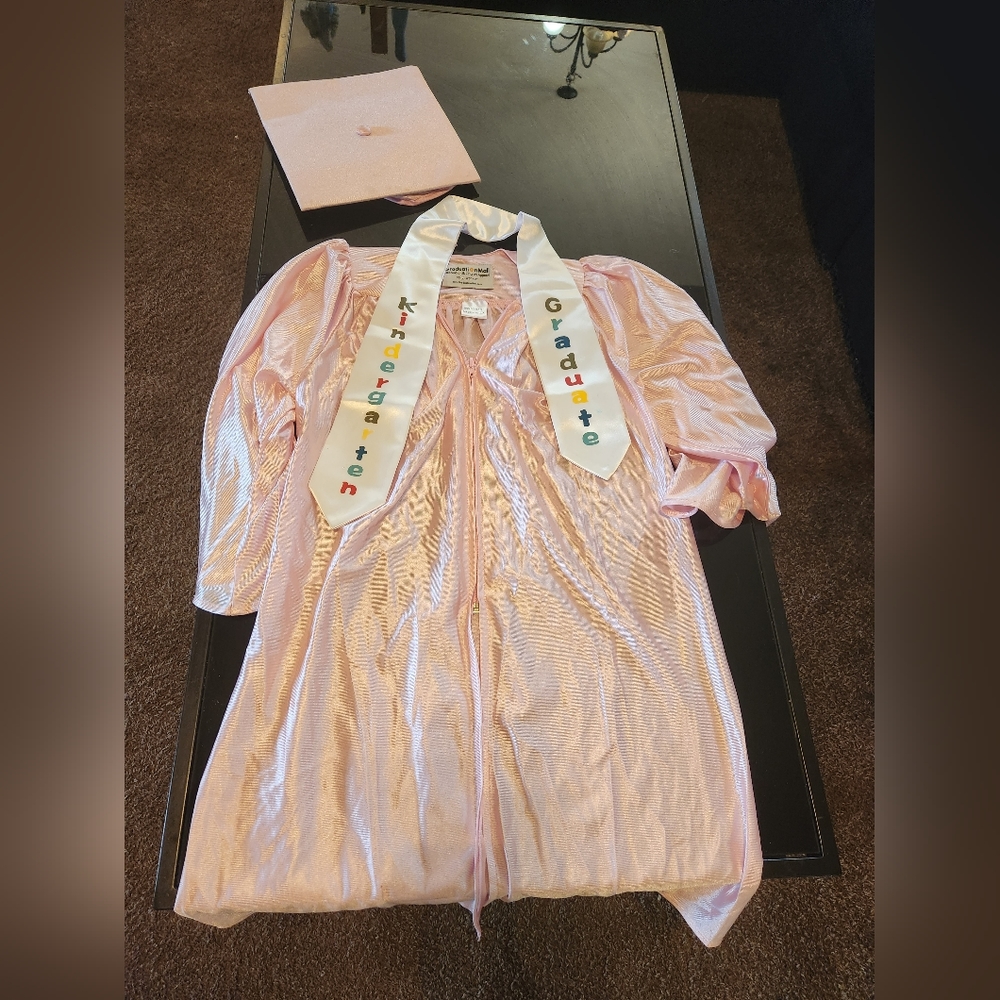 Girls kindergarten graduation gown set